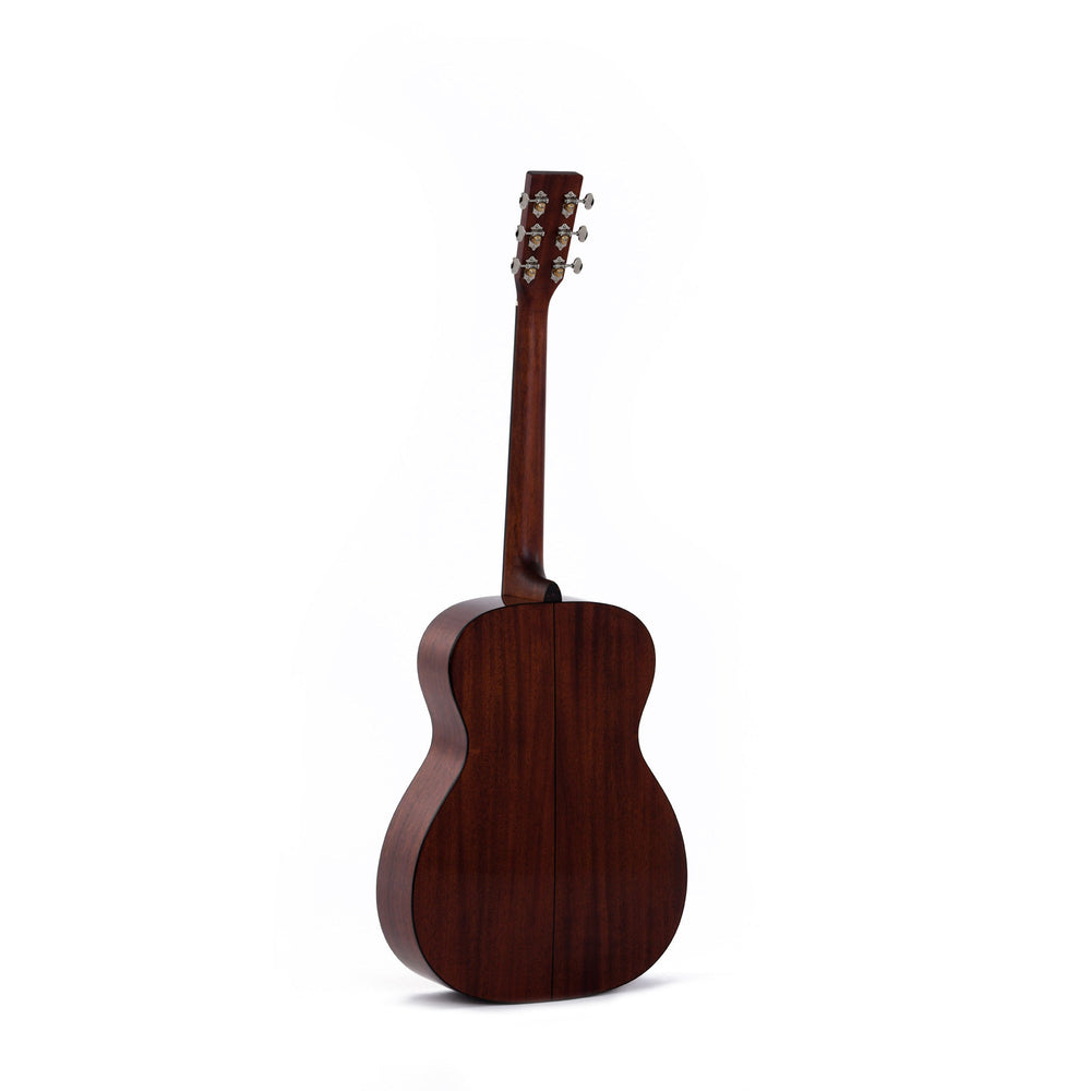 Sigma S000M-18 Acoustic Guitar
